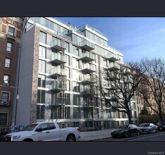 Building Photo - 567 Ocean Ave