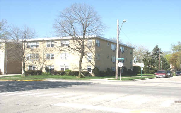 Building Photo - 4007 W Dobson St