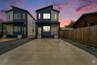 Building Photo - 3504 Delhi St