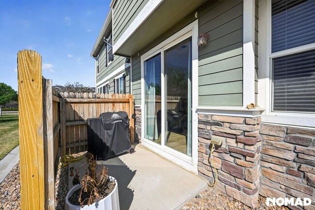 Building Photo - 9063 Apache Plume Dr