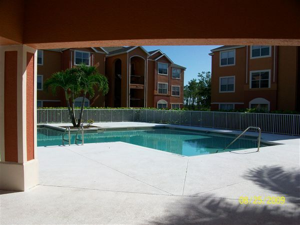 Building Photo - 11400 Whistlers Cove Blvd