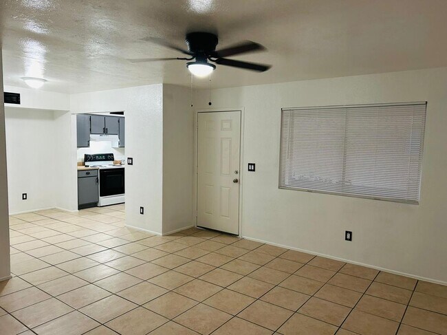 Foto del edificio - 5735 S Morris Blvd