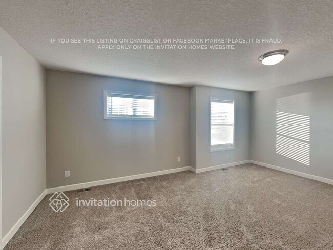 Foto del edificio - 10946 Zest St NE