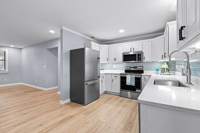 Foto del edificio - 5968 Capitol Dr