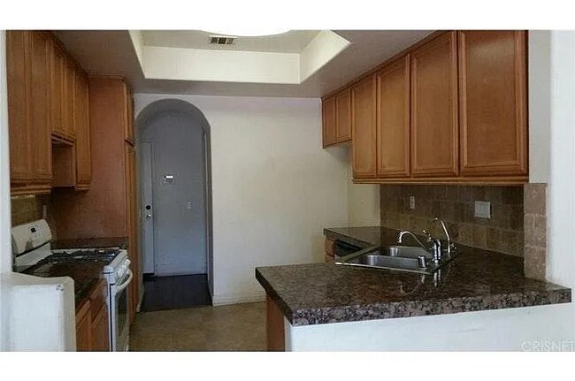 Foto del edificio - 16716 Tim Ln