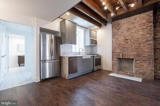 Building Photo - 130 W Laurel St