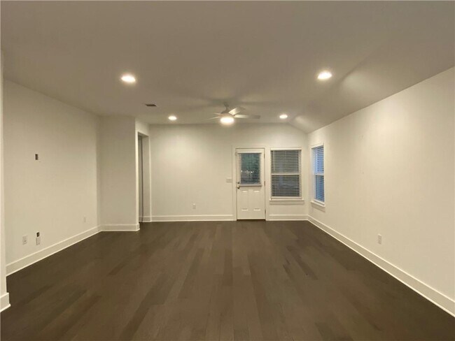 Foto del edificio - 4460 Arques Ave