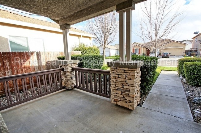 Building Photo - 2505 Warlow Ln