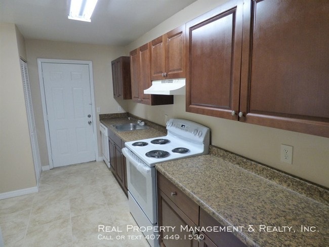 Building Photo - 3 BR / 2 BA Near The Altamonte Mall
