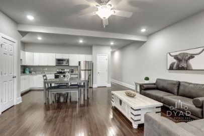 Foto del edificio - 418 Caldwell Dr