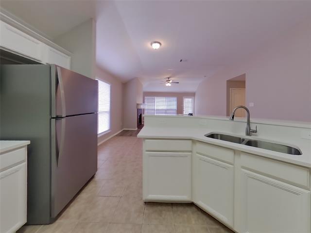 Building Photo - 6733 BEAR Holw