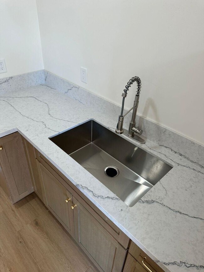 Foto del edificio - Beautiful 1 bedroom 1 bath home in Imperial Beach.