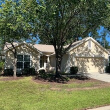 Building Photo - 42 Coburn Dr E