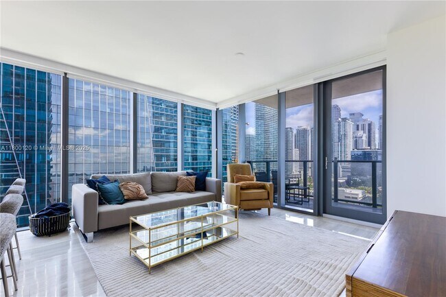 Building Photo - 1451 Brickell Ave