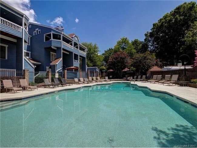 Building Photo - 4th  Ward