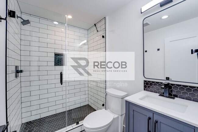 Foto del edificio - 3663 Budd St