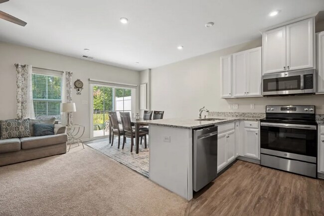 Building Photo - 12636 Prestonfield Dr