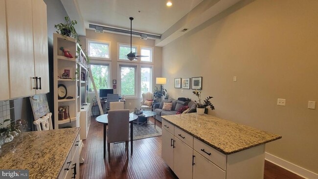 Foto del edificio - 245 15th St SE