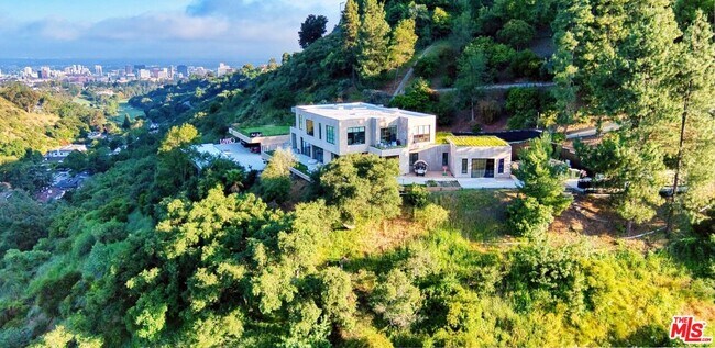 Building Photo - 11531 Orum Rd