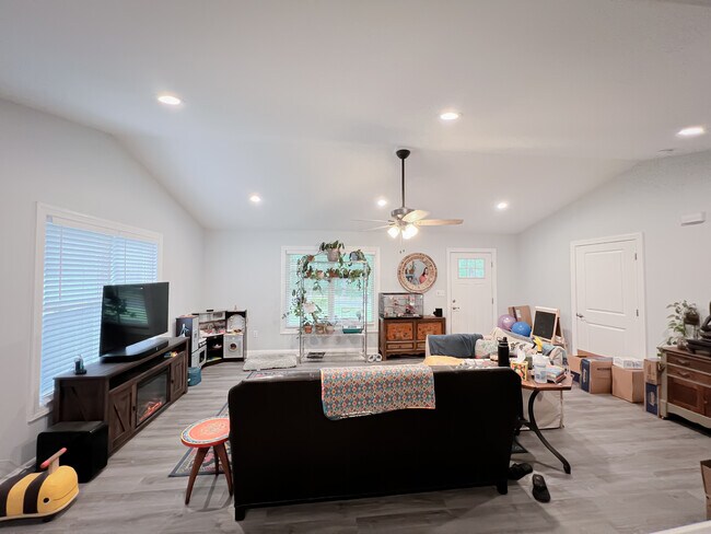 Sala de estar - 12 Hokie Ln