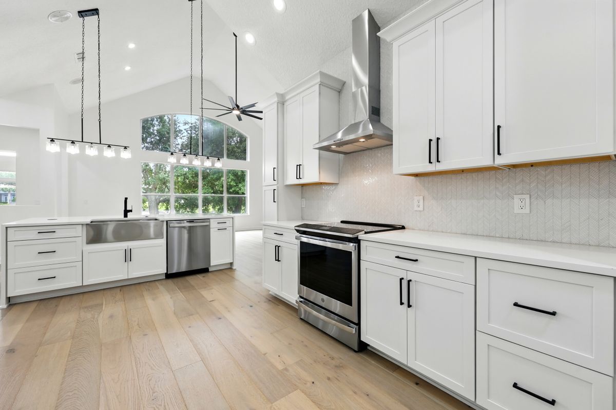 Building Photo - 13600 Emerald Cove Ct