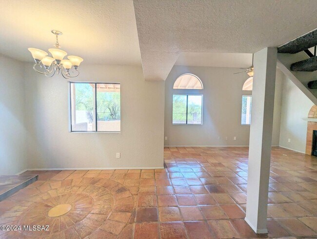 Building Photo - 4713 W Lessing Ln