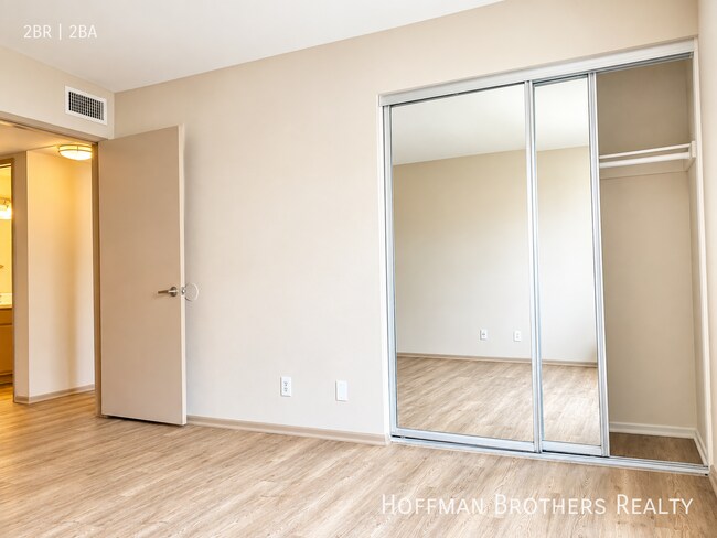 Foto del edificio - 3130 Bagley Ave