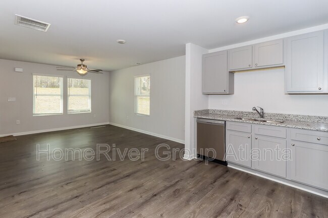Foto del edificio - 119 Kingston Ct