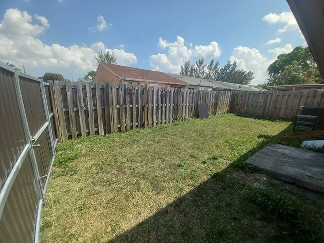 Gated yard - 18051 NW 40th Pl