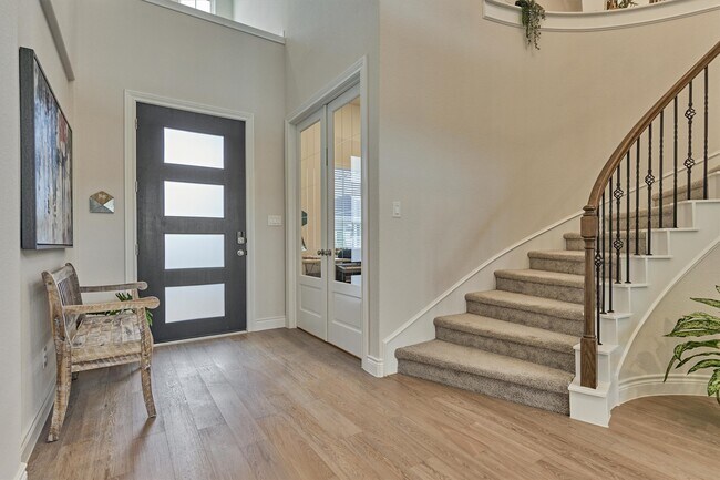 Foto del edificio - 15230 Tree Swallow Ct