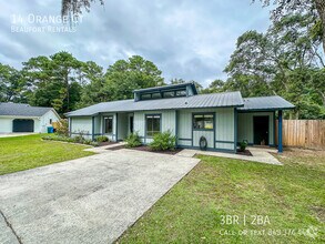 Building Photo - 14 Orange Ct