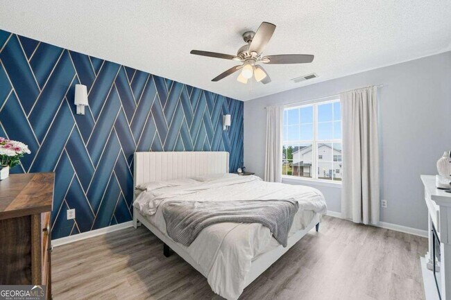 Foto del edificio - 166 Odyssey Dr NW