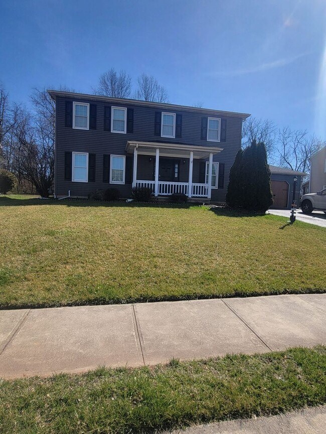 Building Photo - 4 br, 4.5 bath House - 2650 ROCK CREEK DRIVE