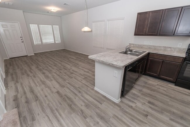 Building Photo - 5518 Tobins Gully Dr