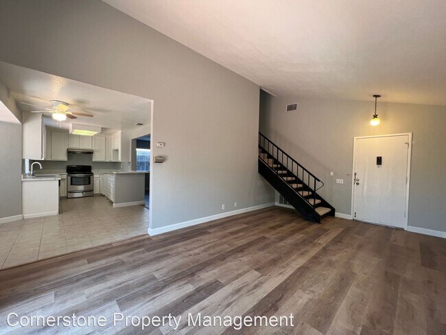 Foto del edificio - 3 br, 3 bath House - 5309 Daimler Ct.