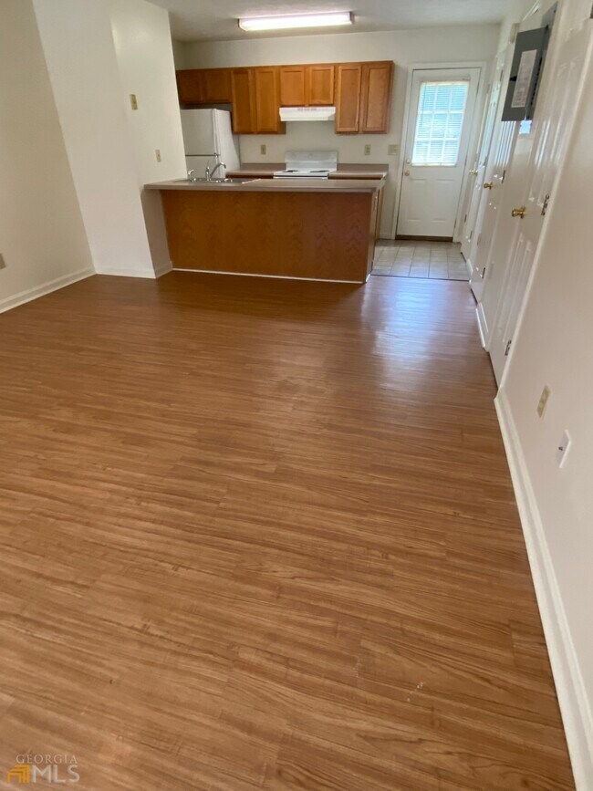 Foto del edificio - 1477 Tallassee Rd