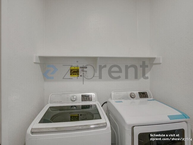 Foto del edificio - Unit