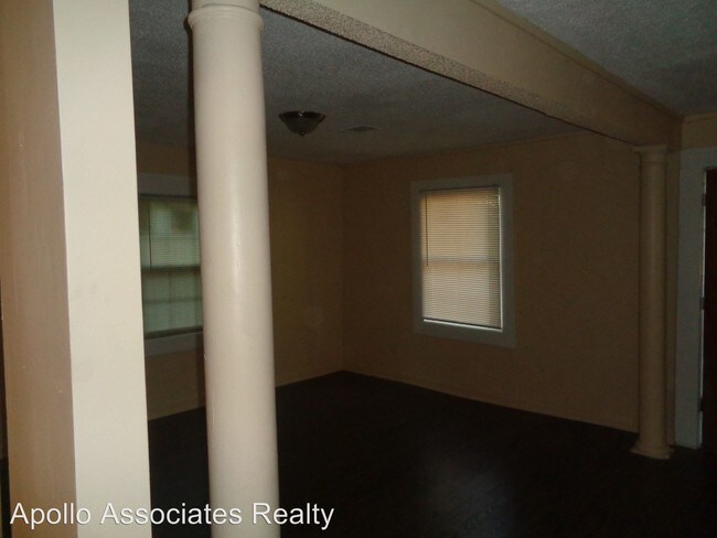 Foto del edificio - 1138 5th St NW