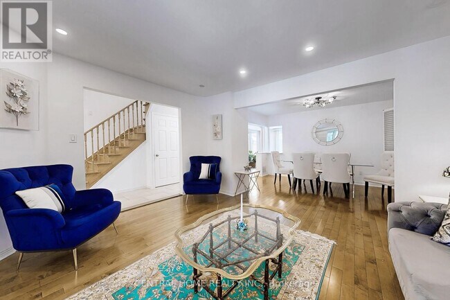 Building Photo - 23 Heatherton Way