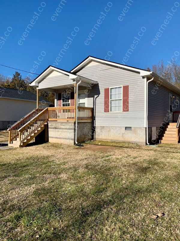 Building Photo - 2655 Old Matthews Rd
