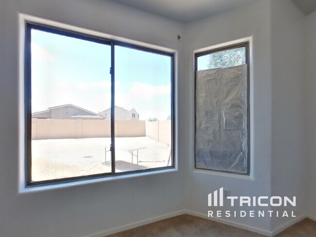 Foto del edificio - 8609 W Chickasaw St