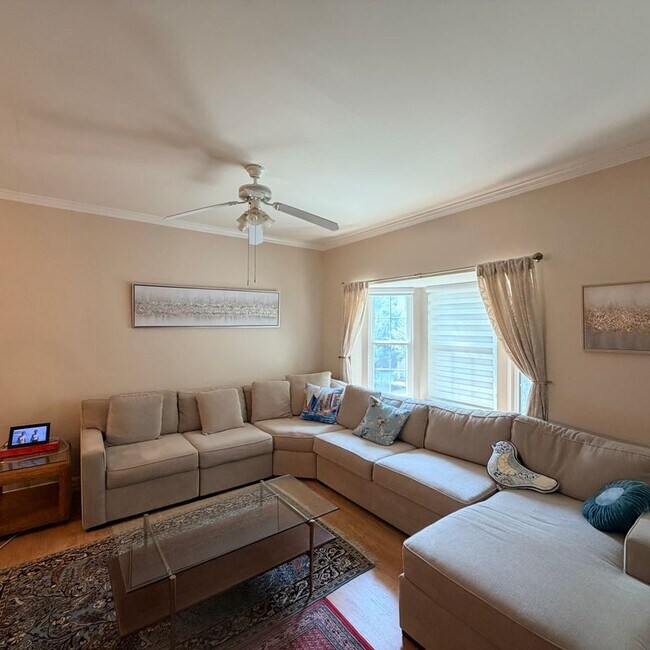 Foto del edificio - 43100 Sherbrooke Terrace