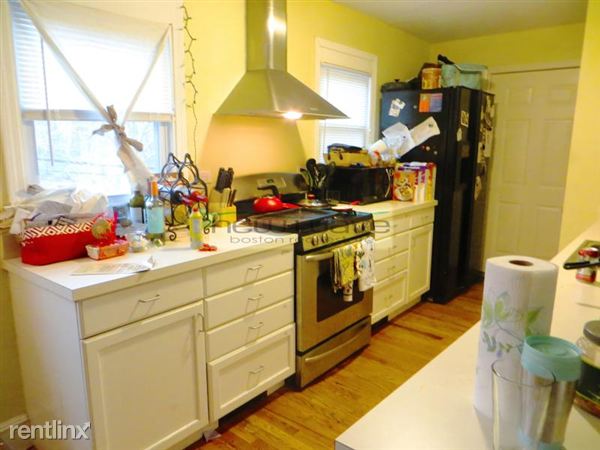 Primary Photo - 152 Parker Hill Ave