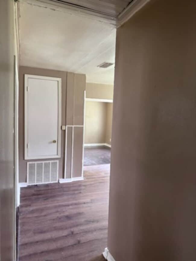 Building Photo - Rental Property