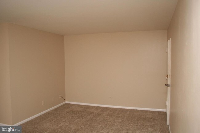 Building Photo - 12652 Dara Dr