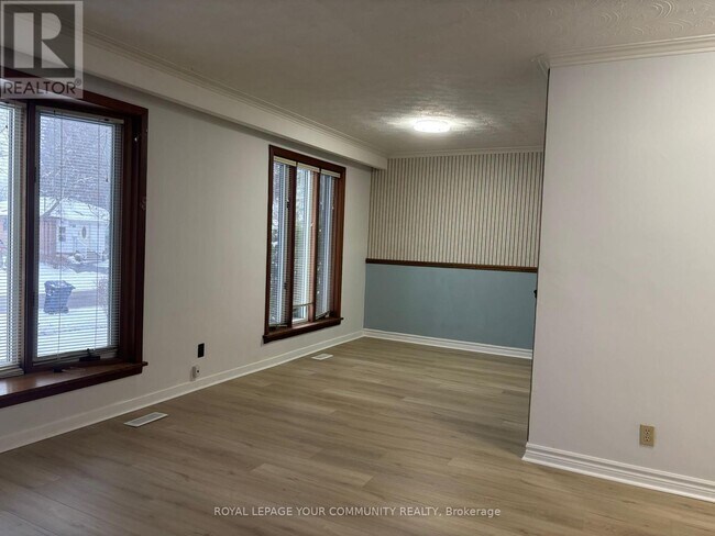 Building Photo - 36 Melchior Dr