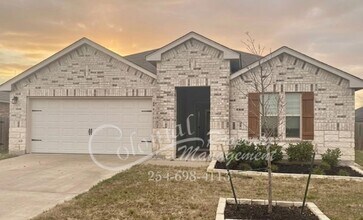 Building Photo - 5108 Karen Grn Dr