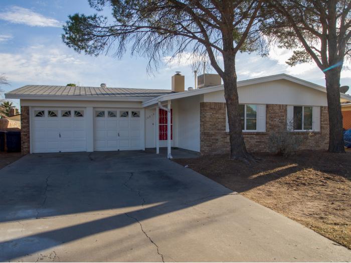 Primary Photo - Beautiful East side Home