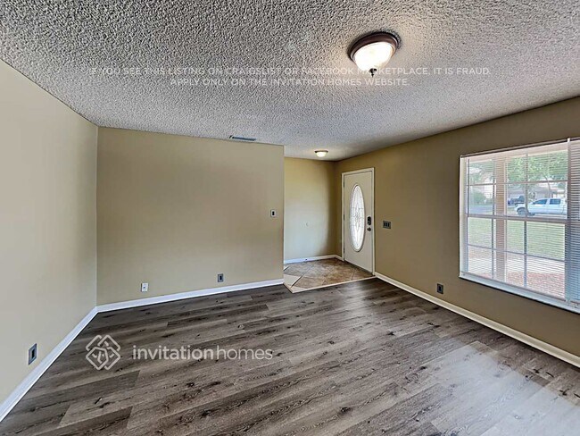 Foto del edificio - 1534 Lagoon Rd