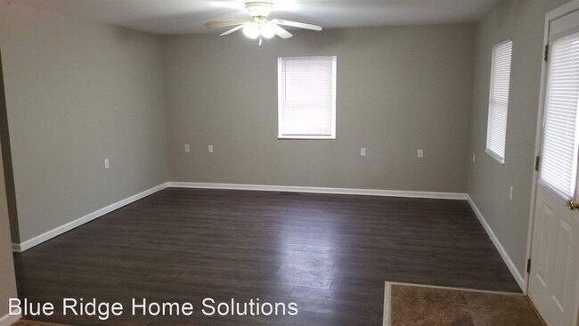 Building Photo - 3 br, 1 bath House - 833 Rutledge Avenue